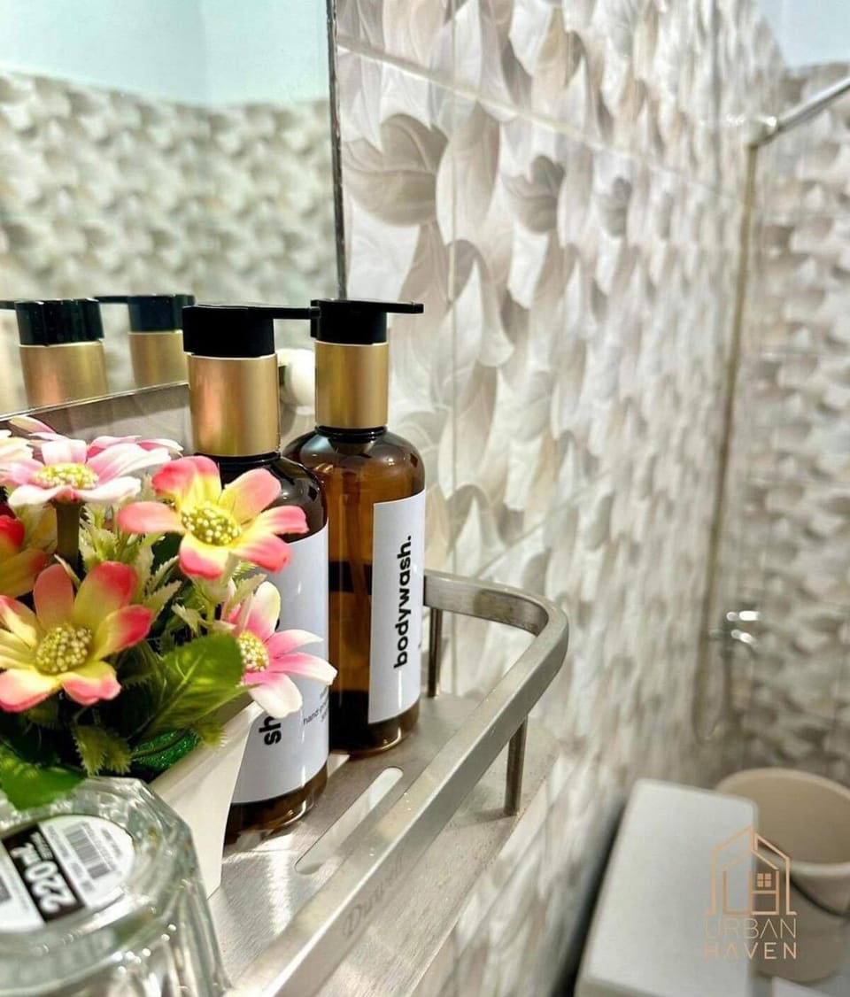 Staycation in Alabang Apartment in Muntinlupa