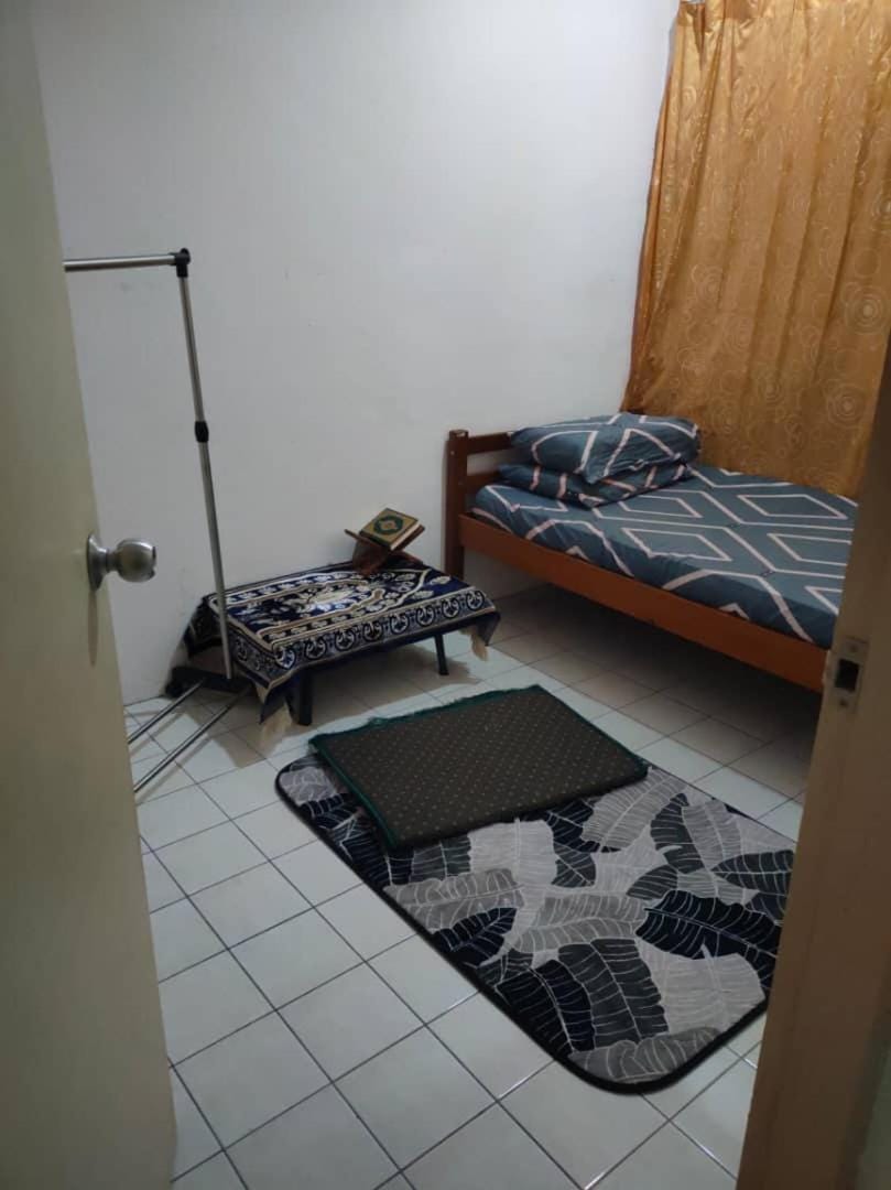 Teratak RIZQ Kota Samarahan Apartment in Kuching