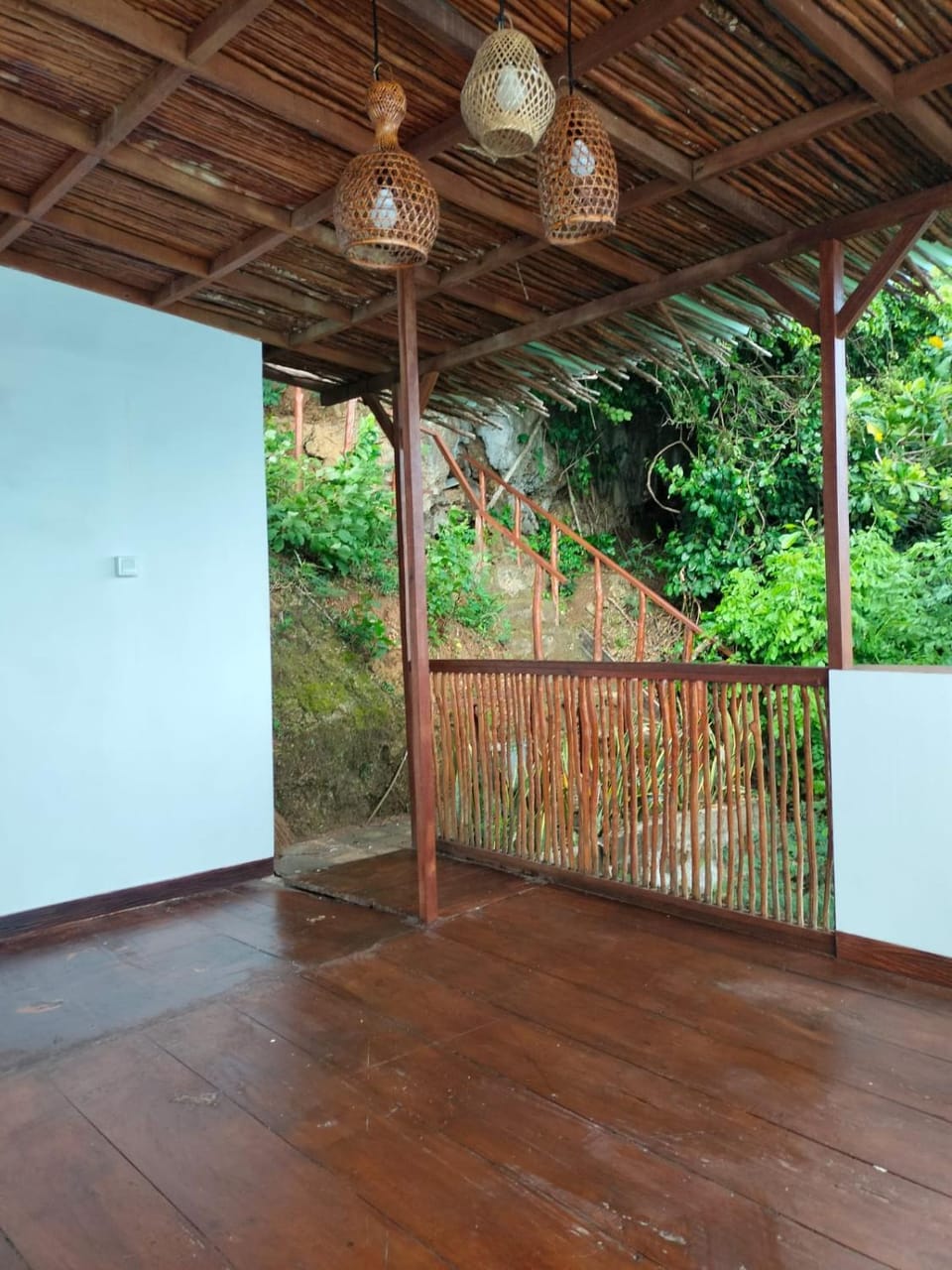 Patio, Day, Balcony/Terrace
