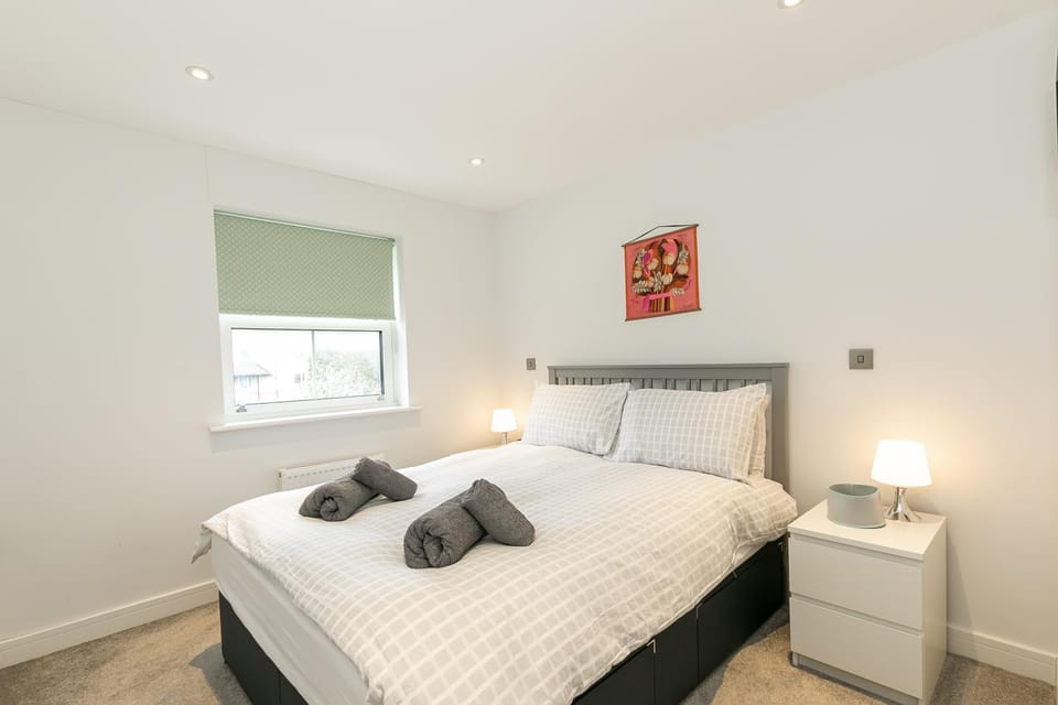 Cosy 3 Bedroom Home Next to Bicester Village Apartment in Cherwell District