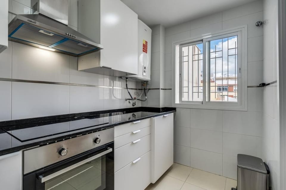 Cute apartment on Calle Juan Herrera in center Malaga Apartment in Malaga