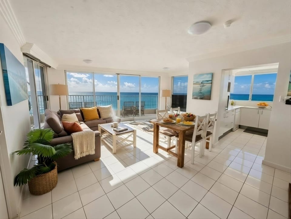 Patio, Natural landscape, View (from property/room), Balcony/Terrace, Living room, Seating area, Dining area, Sea view