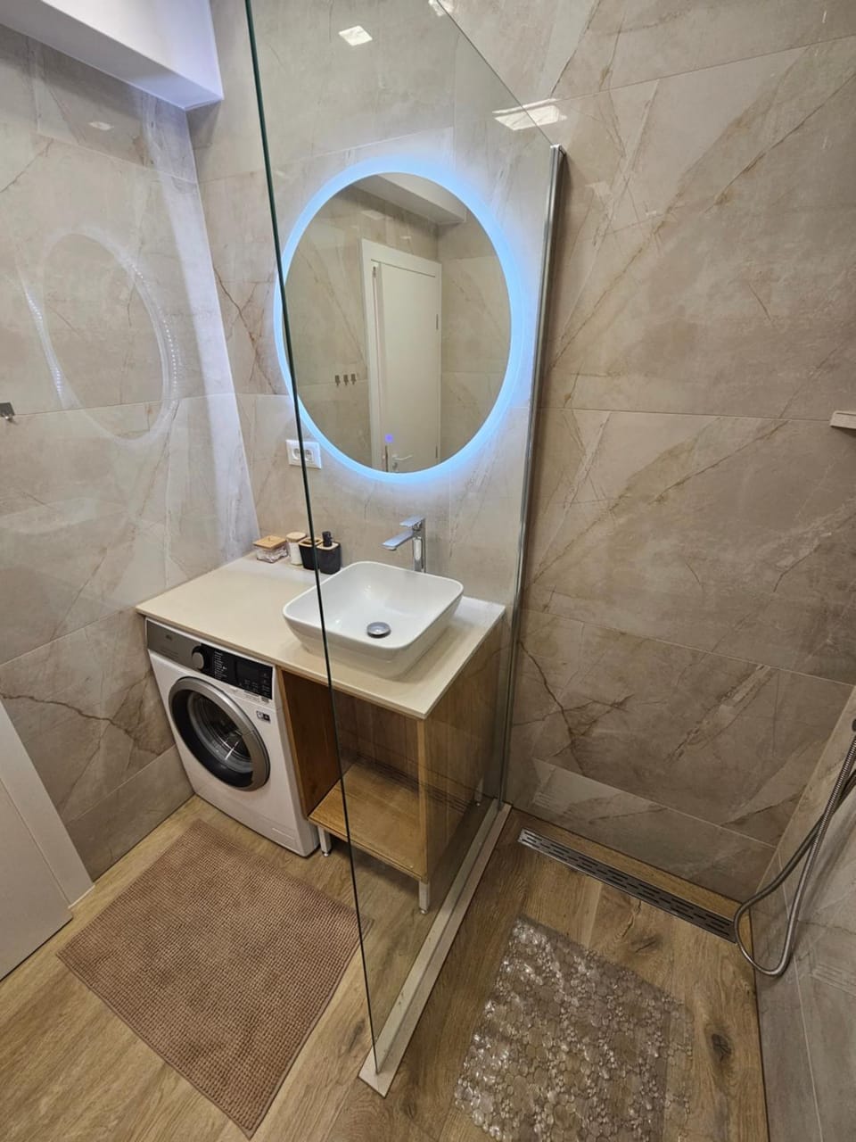 Shower, Bathroom, washing machine