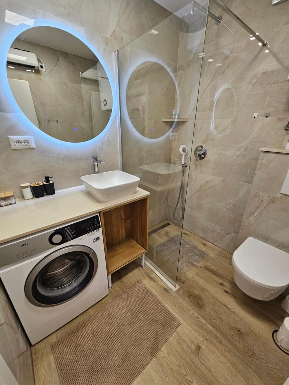 Shower, Toilet, Bathroom, washing machine