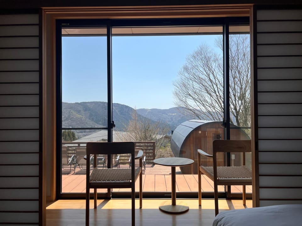 Day, Natural landscape, View (from property/room), Balcony/Terrace, Mountain view