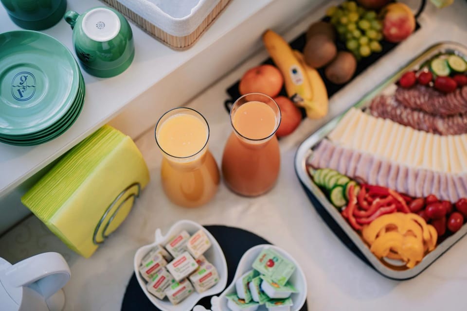 Food and drinks, Breakfast, Buffet breakfast