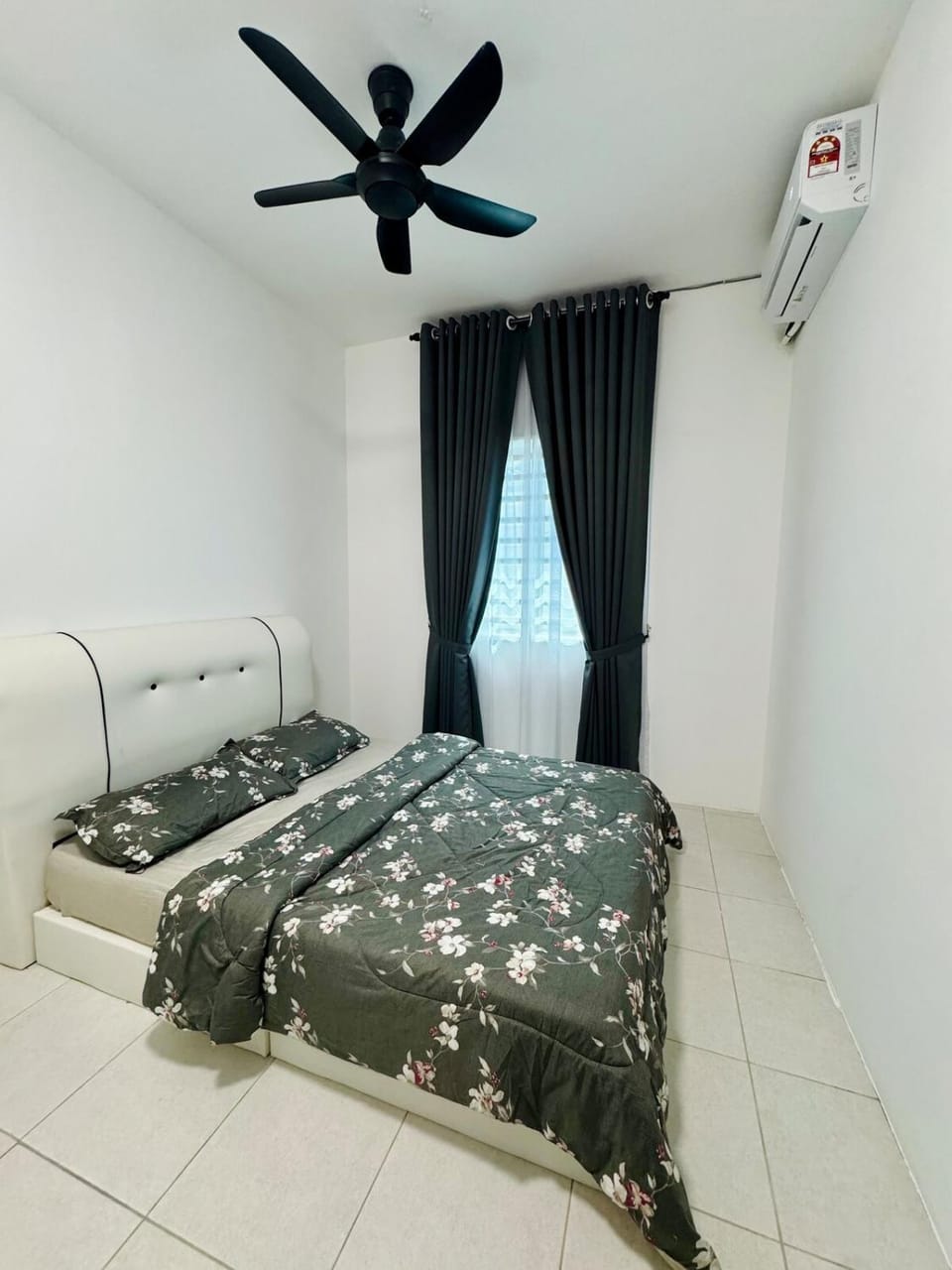 Zalins CozyHome 3BR - Double Storey Terrace Apartment in Penang