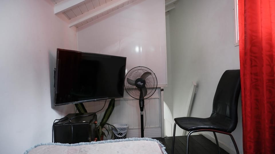 Casa La Palma Habitación Altillo Vacation rental in Medellin
