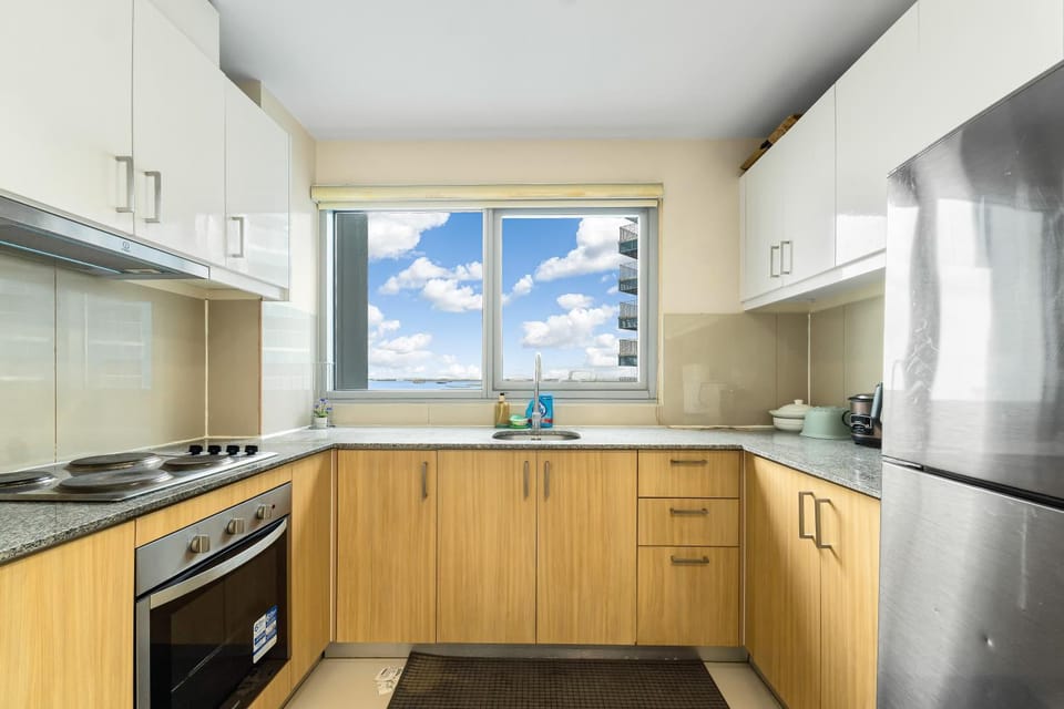 Kitchen or kitchenette, oven, stove