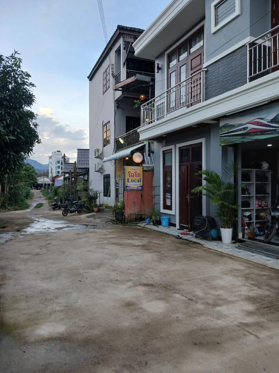 Facade/entrance, People