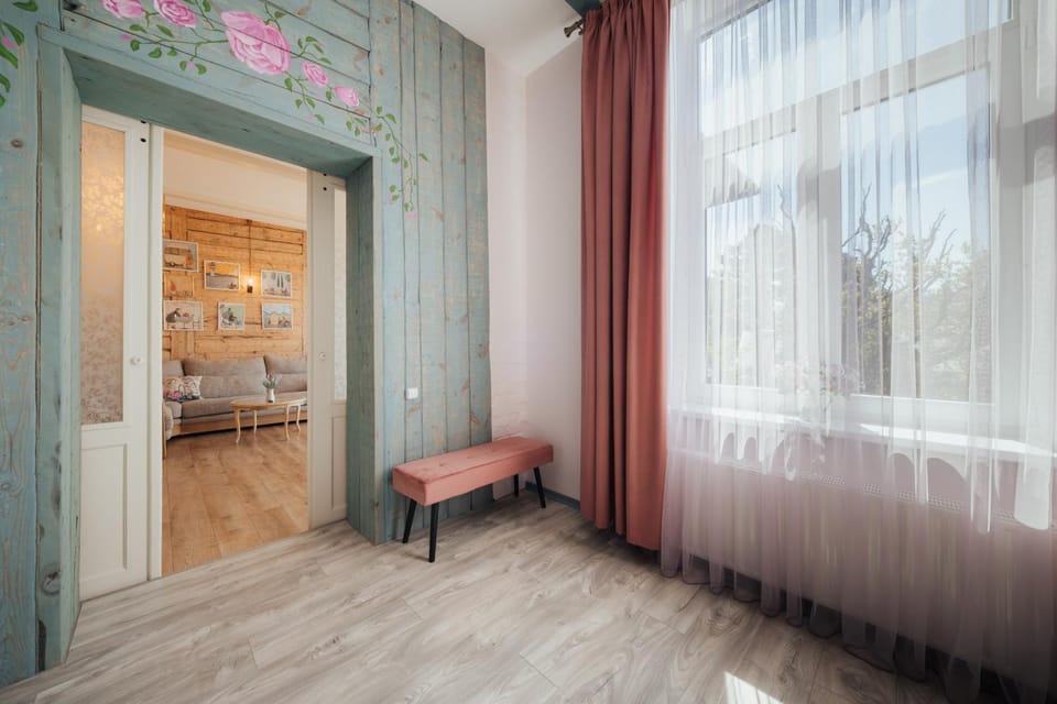 Decorative detail, Bedroom