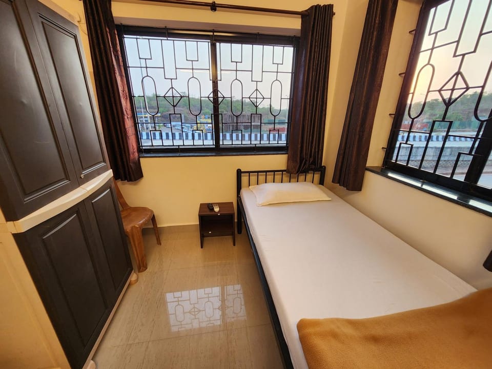 Bed, View (from property/room)