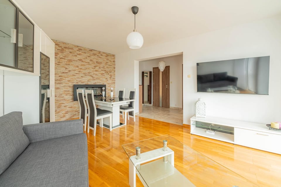 Horyzont Apartamenty- Apartament Nadmorski, blisko PKP i centrum Apartment in West Pomeranian Voivodeship, Poland