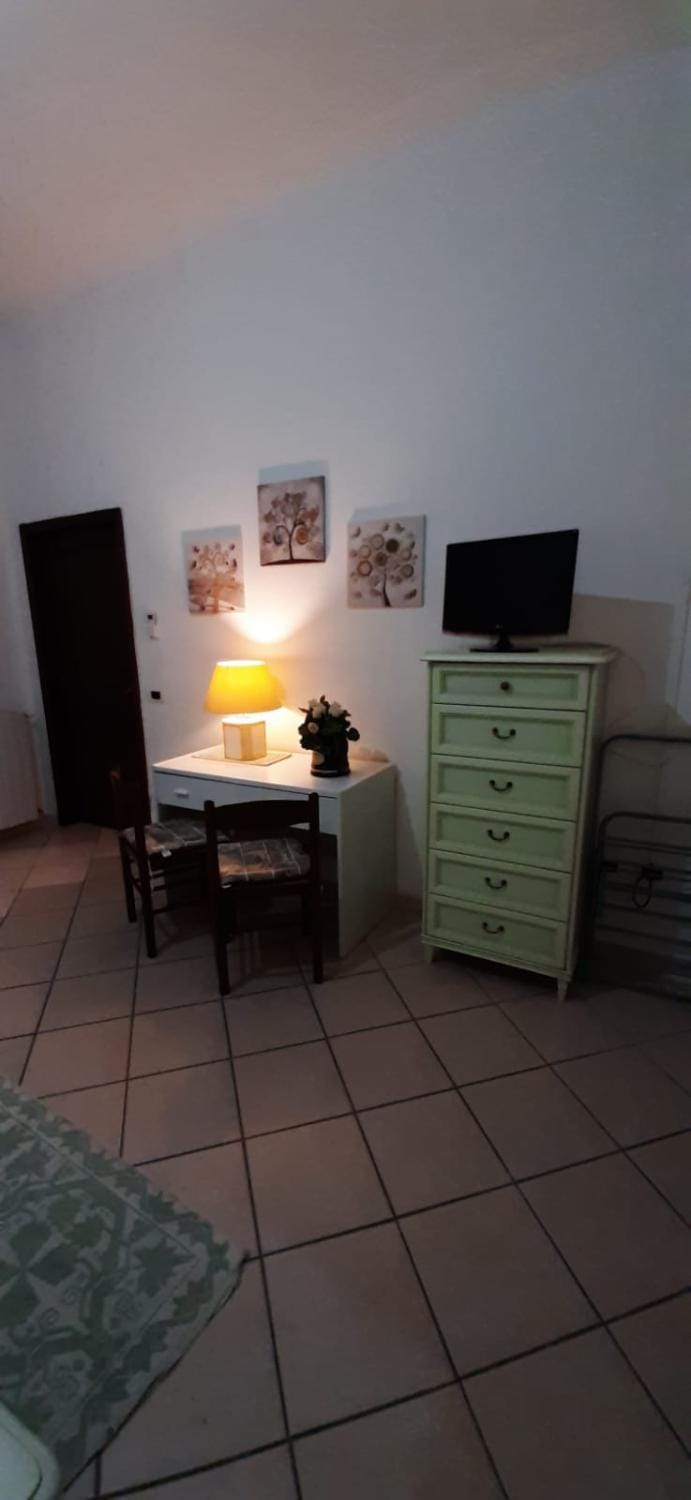 Zimmer Mary Bed and Breakfast in Olbia