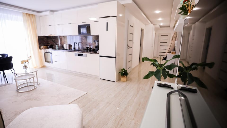 White Home Luxury-free parking Apartment in Slovakia