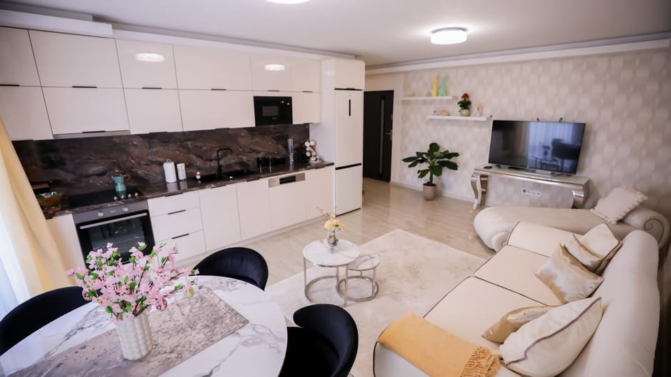 White Home Luxury-free parking Apartment in Slovakia