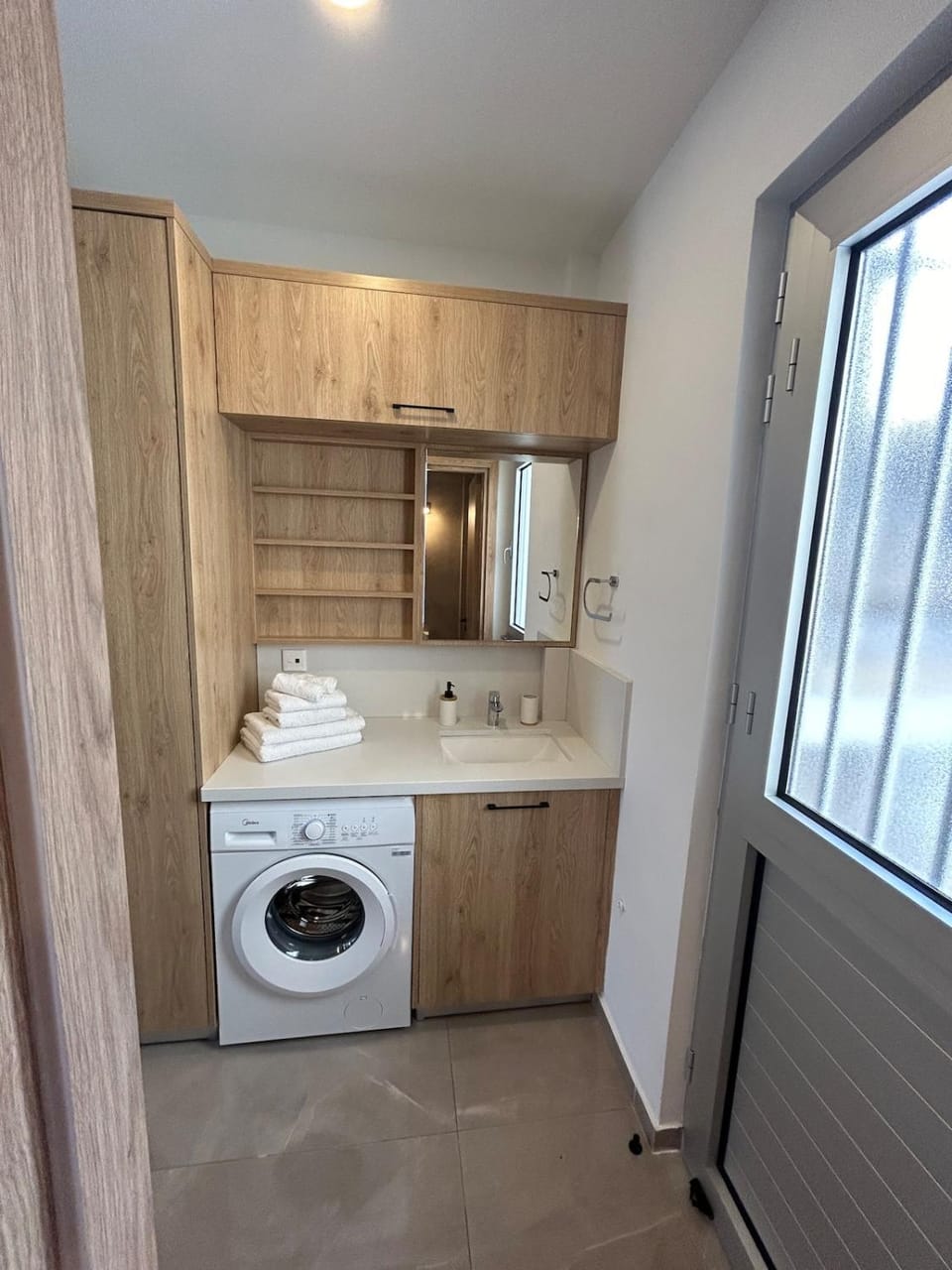 Athina 15 Apartment in Paphos