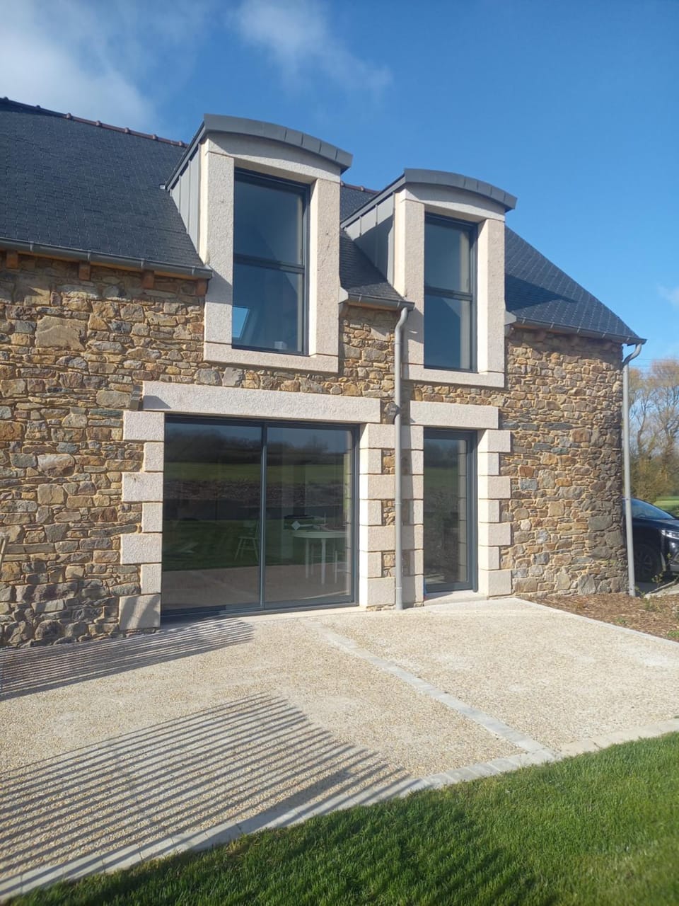 Property building, Day