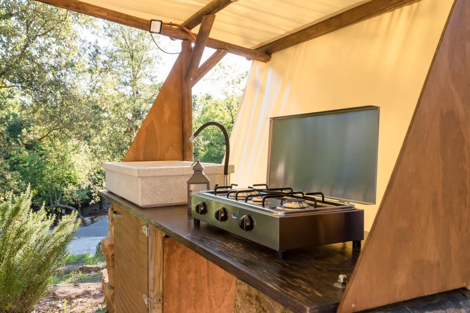 Glamping Serraiola Alta Luxury tent in Tuscany