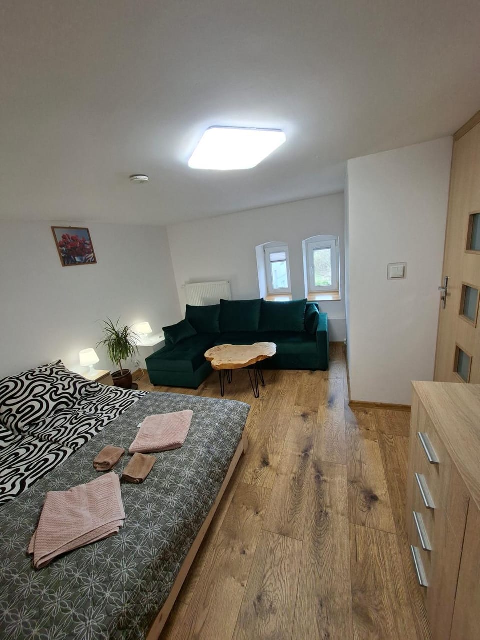Apartament Wolności Apartment in Lower Silesian Voivodeship