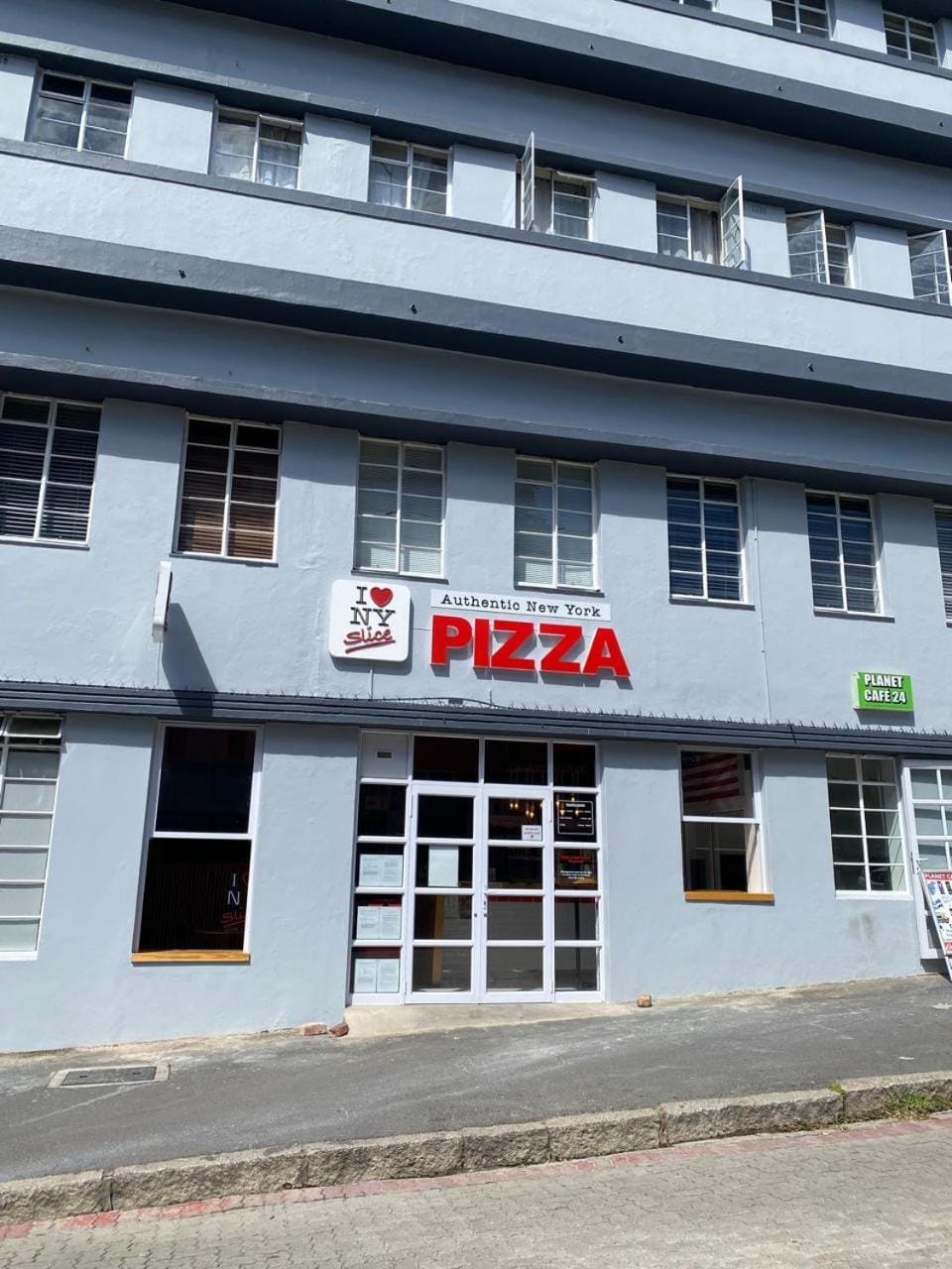 Property building, Restaurant/places to eat