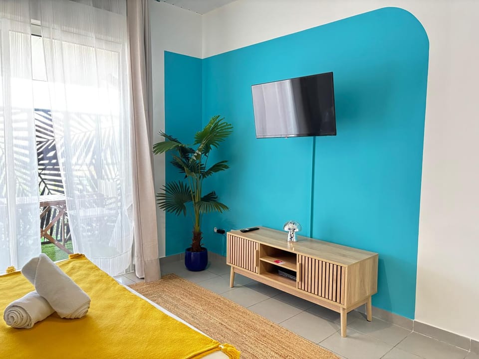 TV and multimedia, Seating area