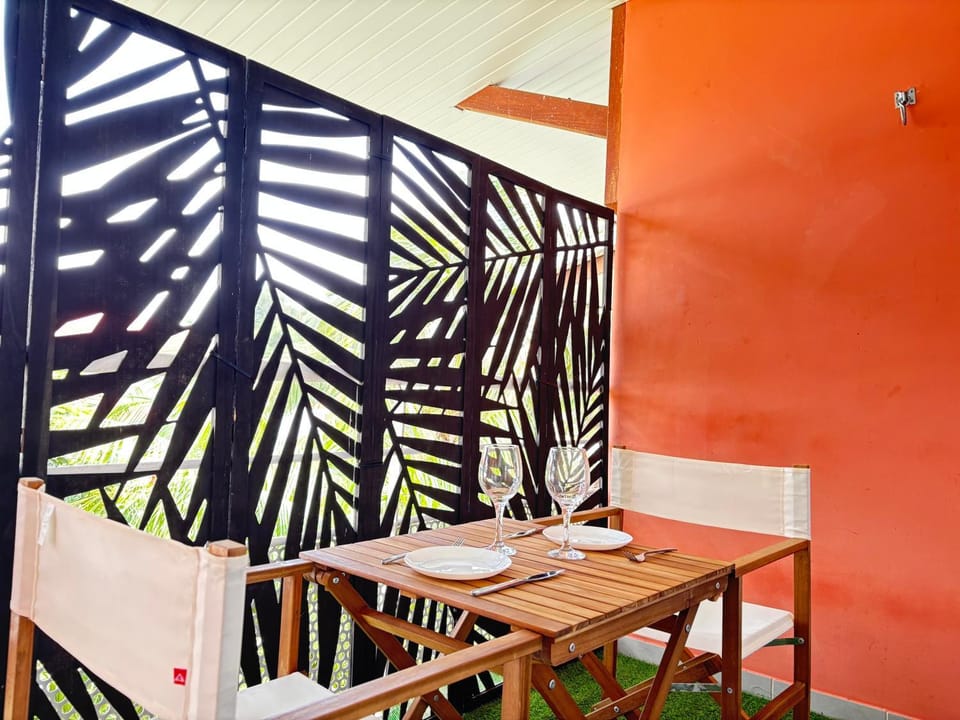 Balcony/Terrace, Meals