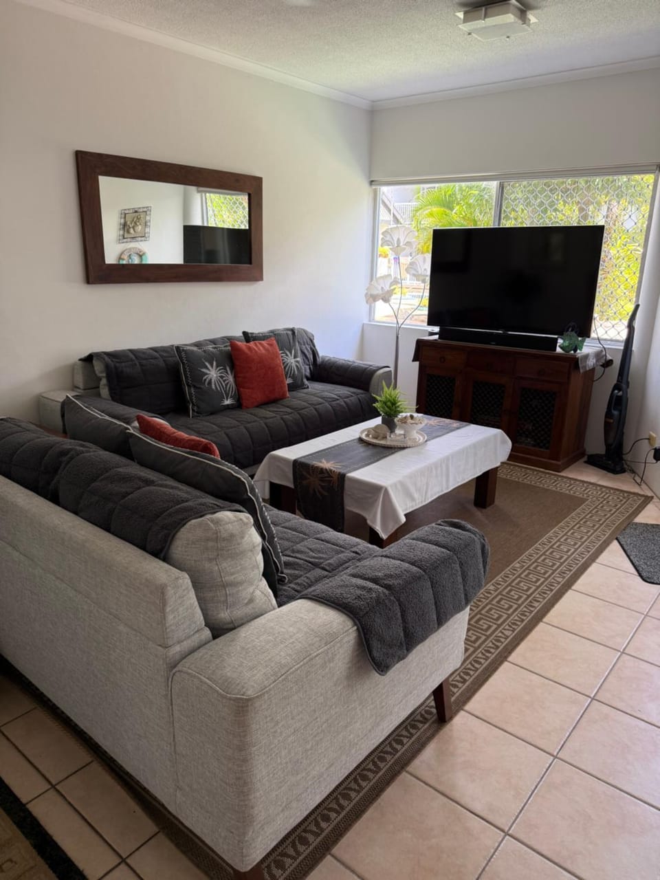 Cairns Poolside Apartment Apartment in Cairns
