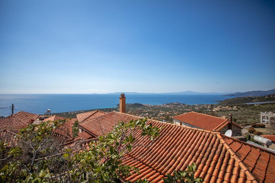 Day, Natural landscape, Mountain view, Sea view