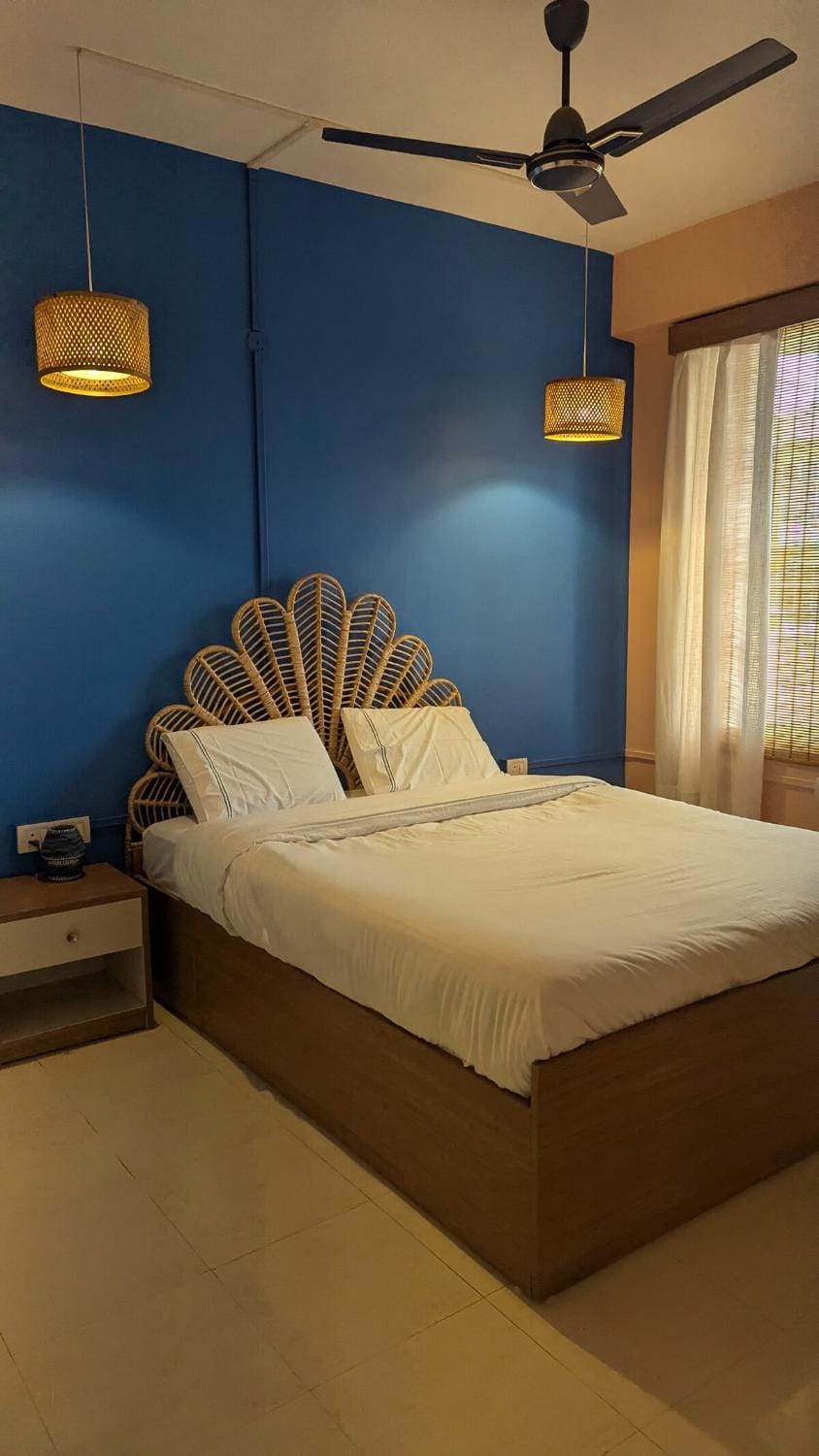 Bedroom, air conditioner
