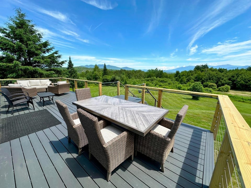 64J Stunning views House in Whitefield