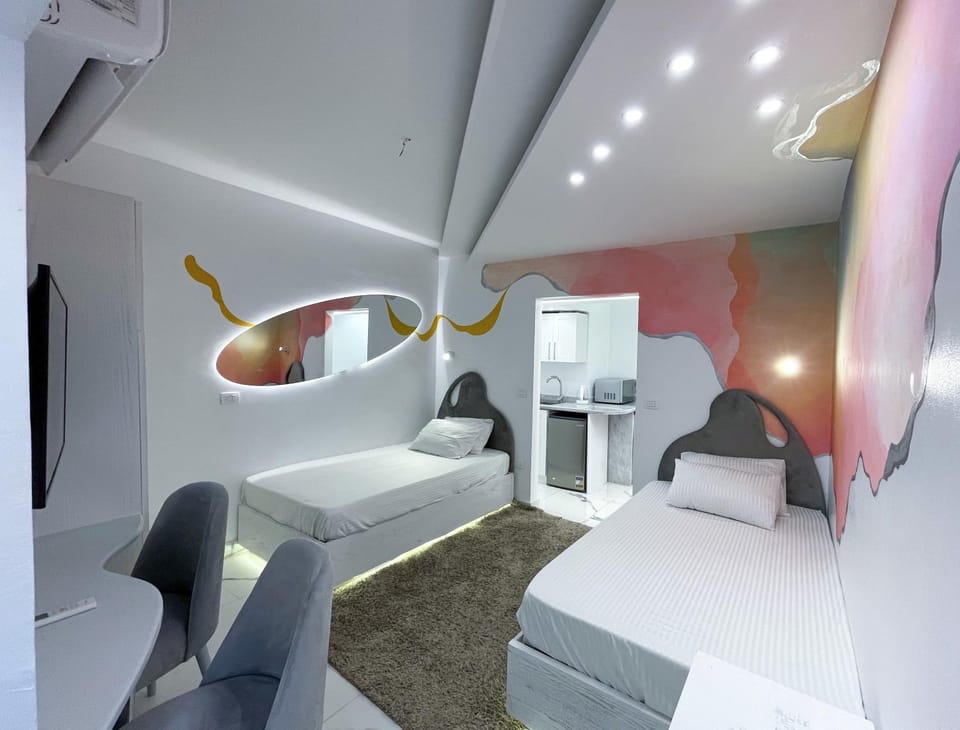 Photo of the whole room, Bedroom