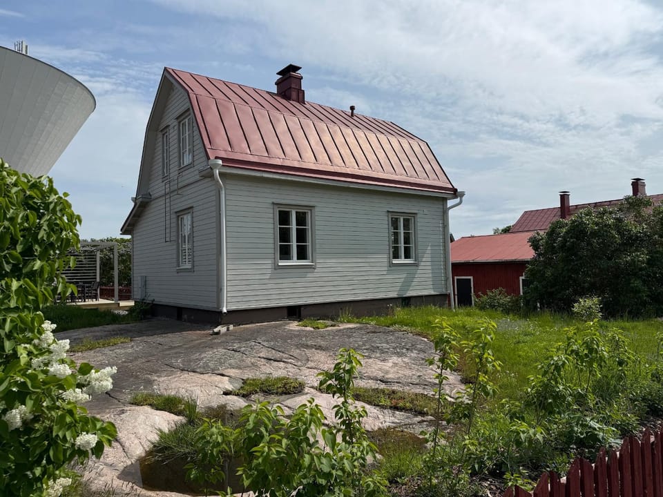 Property building, Summer, Garden view