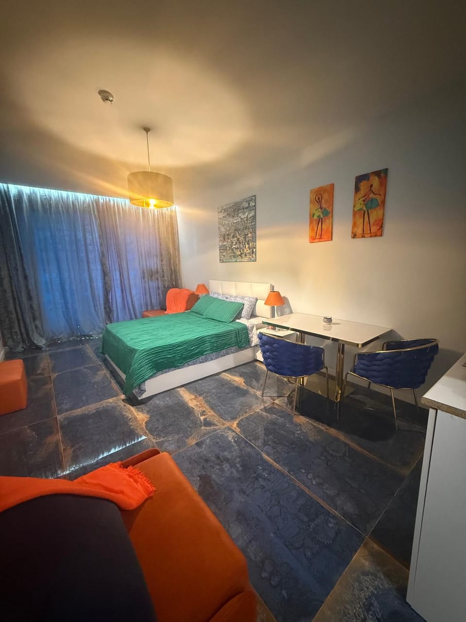Bed, Balcony/Terrace, Living room, Photo of the whole room, Dining area, Bedroom, Sea view, kitchen