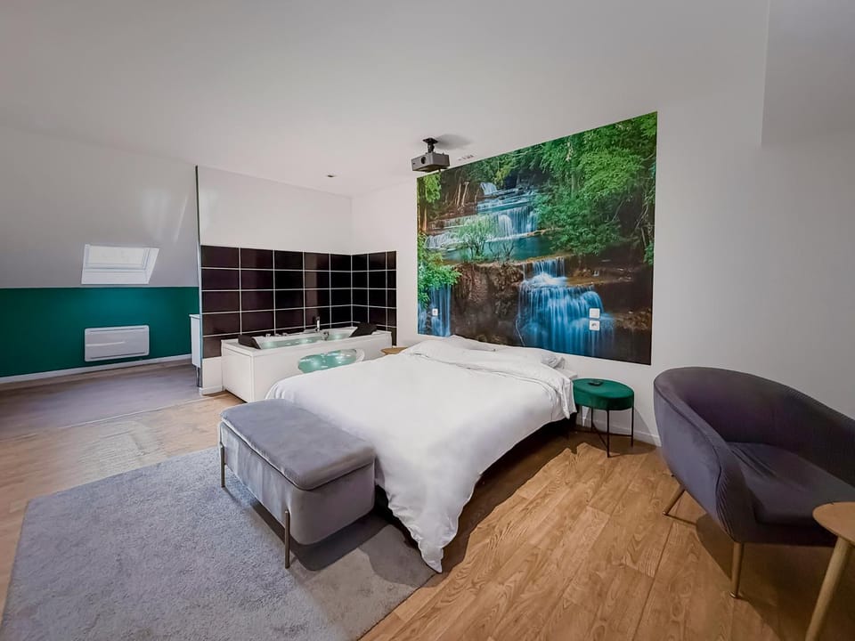 Studio Design N3 avec Jacuzzi & Ambiance Cozy Apartment in Hauts-de-France
