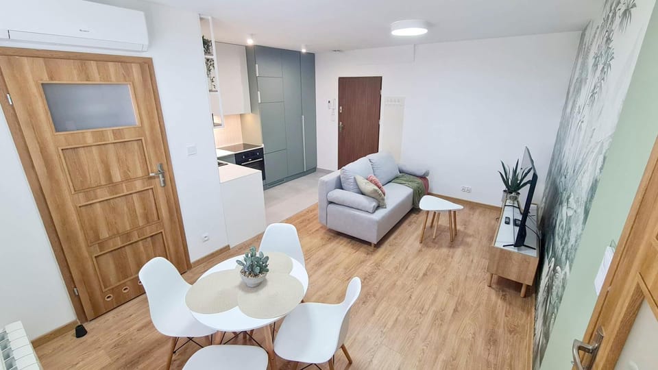 Apartament 2A na ul Wiejskiej 32c Apartment in Lesser Poland Voivodeship