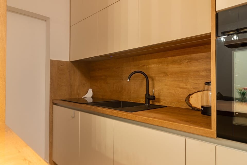 Kitchen or kitchenette, stove