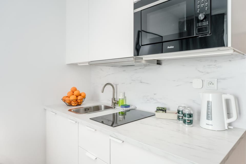 Kitchen or kitchenette, kitchen