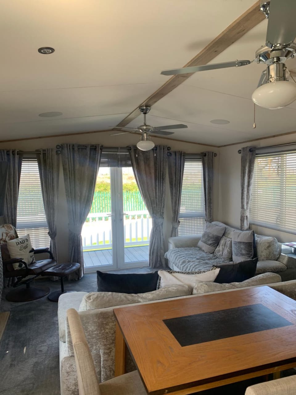 Lodge by the Sea House in Towyn