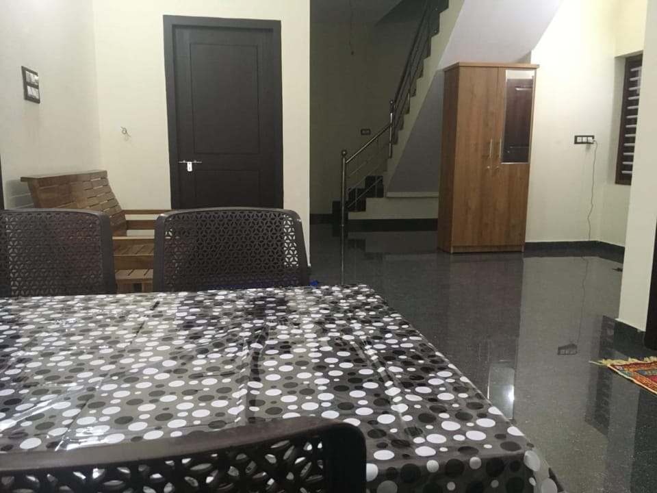 Peaceful perch Apartment in Kozhikode