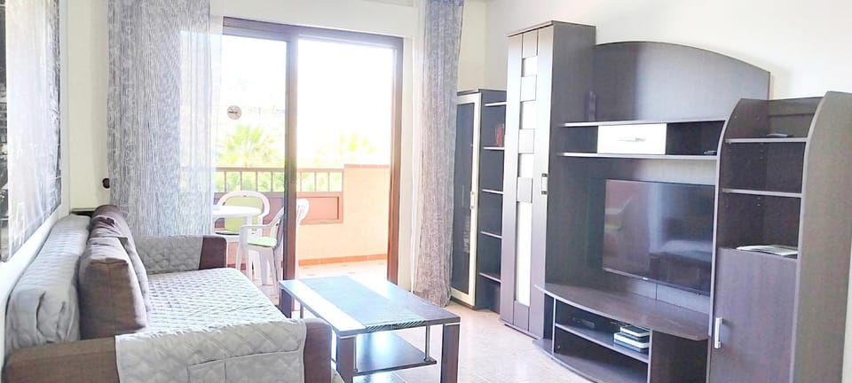 Los Cristianos Nice 2bdr apartment near the beach WIFI Apartment in Los Cristianos