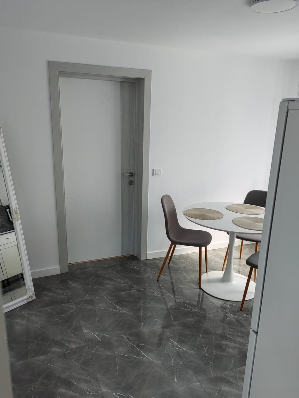 SorinaApartament3 Apartment in Romania