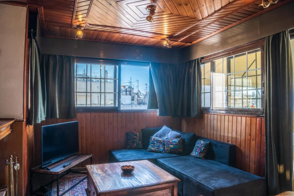 TV and multimedia, Living room, fireplace