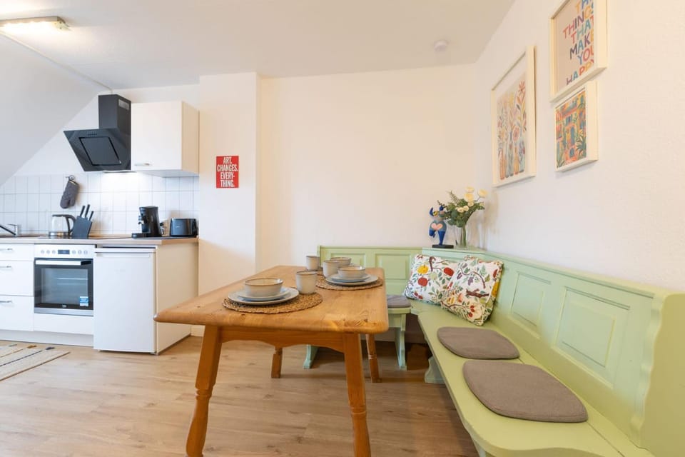 Kitchen or kitchenette, Living room, Seating area, Dining area, oven, stove, toaster