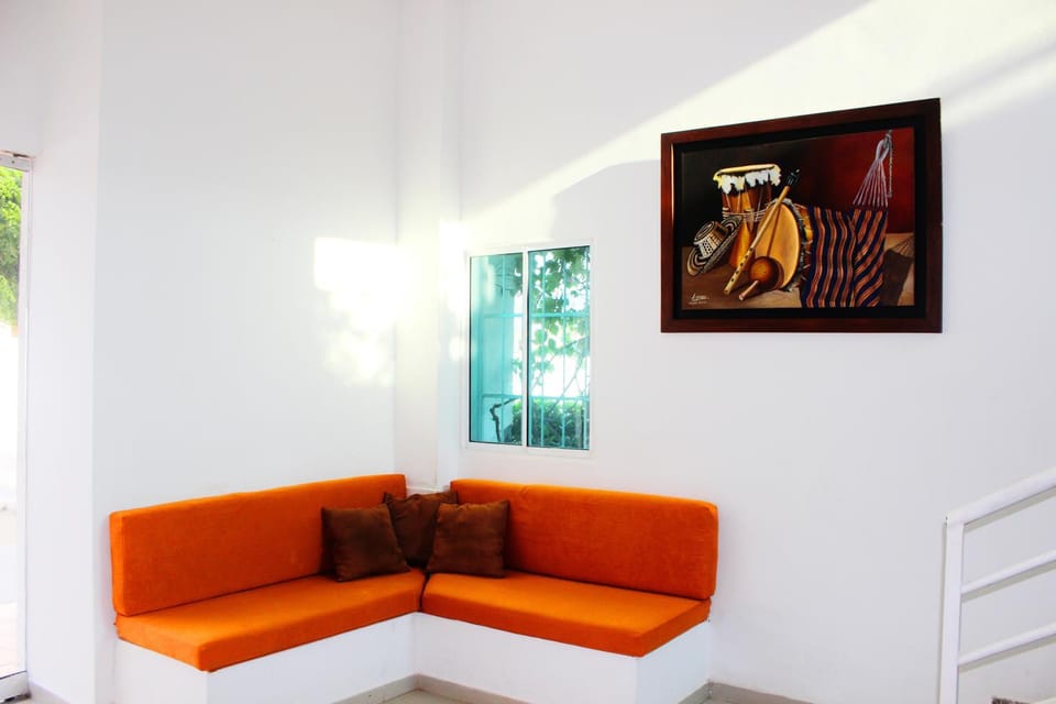 Property building, Lobby or reception, Decorative detail