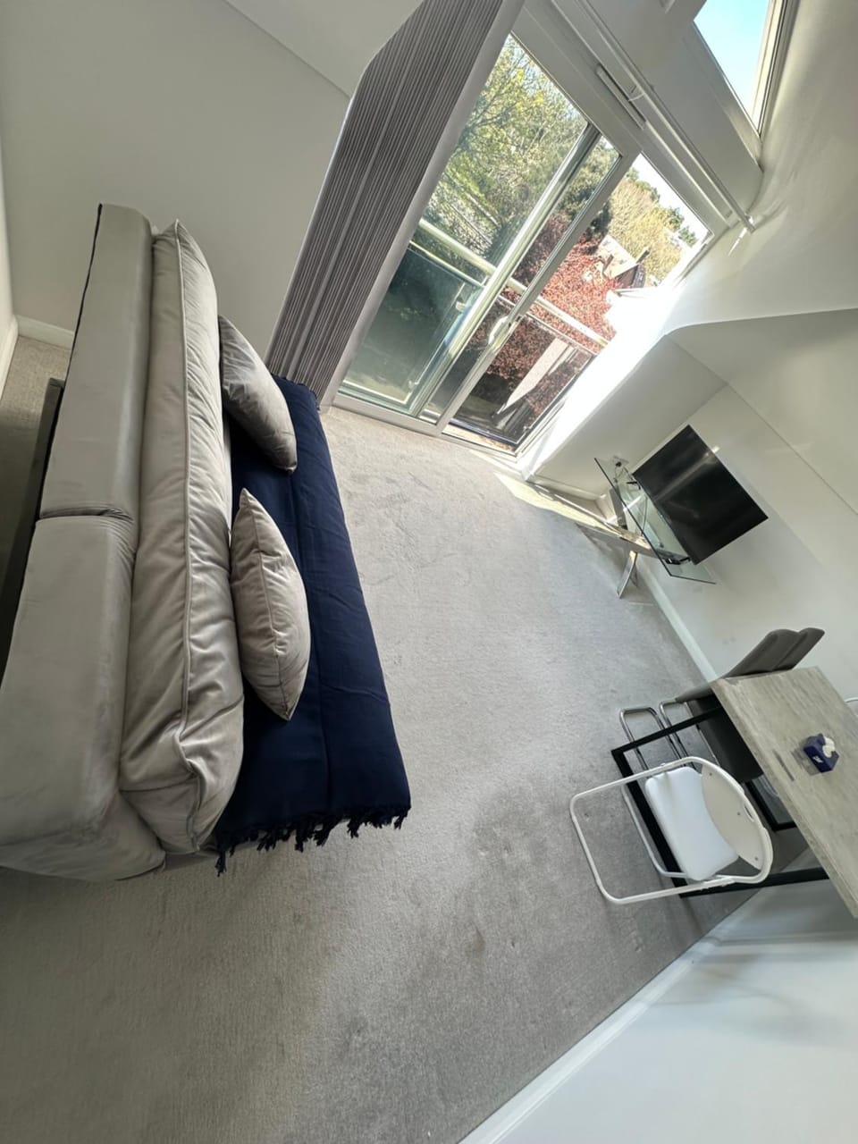 TV and multimedia, Living room, Seating area