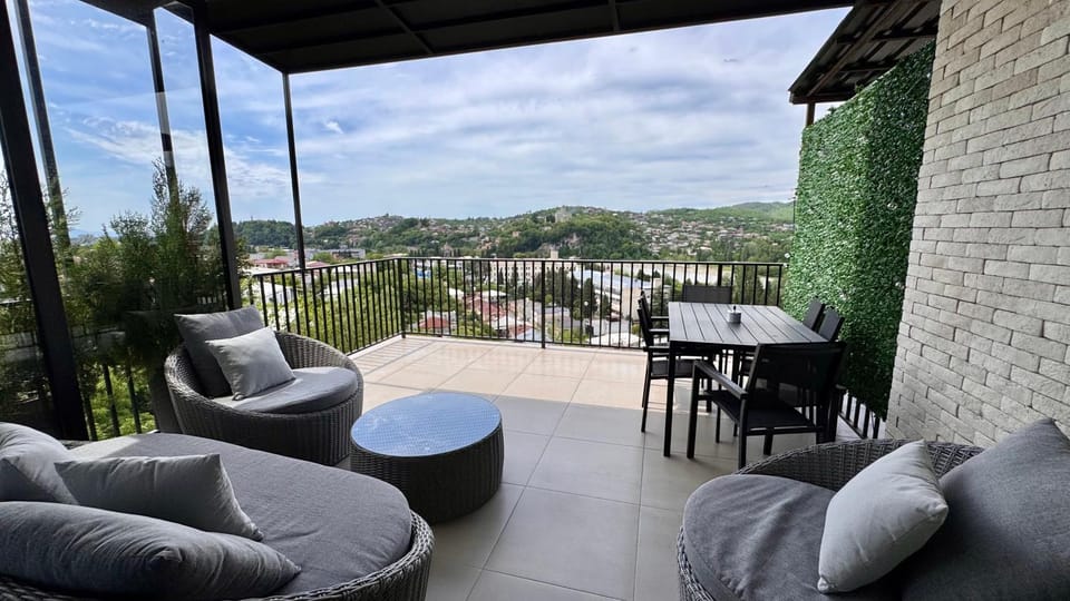 Rioni & Bagrati Panorama Apartment in Georgia