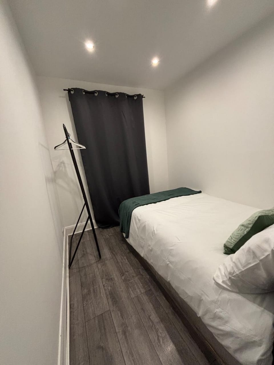 CROYDON 2BR Apt Spacious Free parking Apartment in Croydon