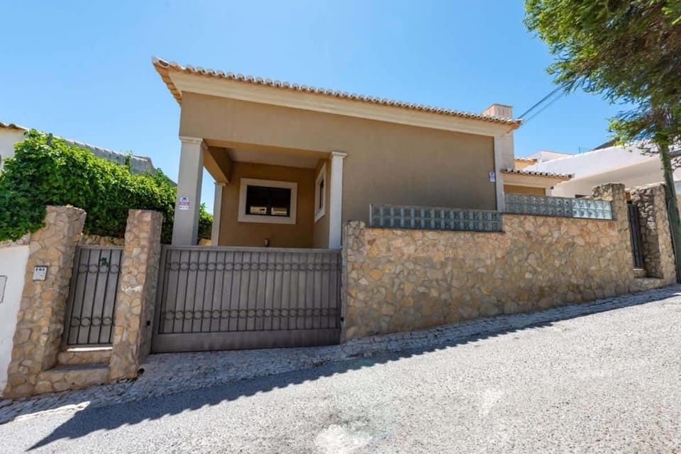 Bela Vista Exclusive Private Villa in Praia da Luz Villa in Luz