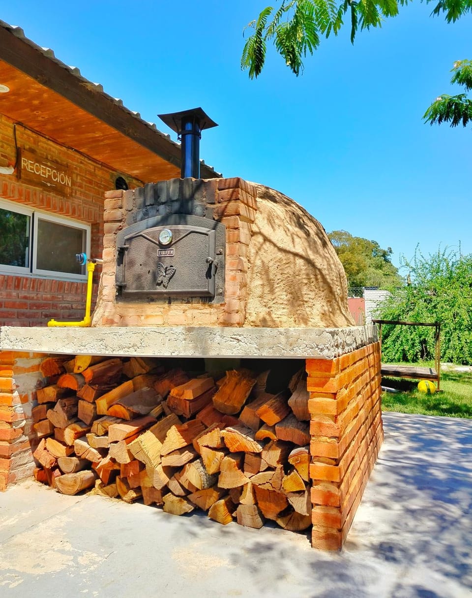 Cabaña en Chascomus Jumaluan Apartment hotel in Chascomús